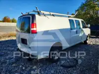 2020 GMC Savana фото