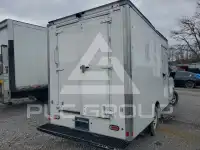2020 GMC Savana фото