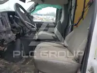 2020 GMC Savana фото