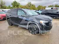 2020 GMC TERRAIN photo