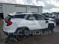 2020 GMC TERRAIN photo
