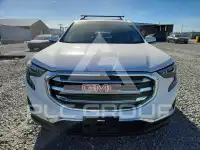 2020 GMC TERRAIN photo