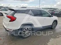 2020 GMC TERRAIN photo