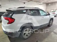 2020 GMC TERRAIN photo