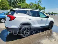 2020 GMC TERRAIN photo