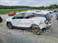 2020 GMC TERRAIN photo