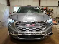 2020 GMC TERRAIN photo