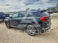 2020 GMC TERRAIN photo