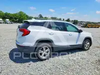 2020 GMC TERRAIN photo