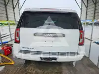 2020 GMC YUKON фото