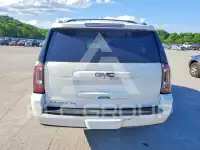 2020 GMC YUKON photo