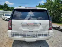2020 GMC YUKON фото