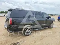 2020 GMC YUKON photo