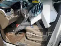 2020 GMC YUKON фото