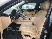 2020 Porsche Cayenne photo