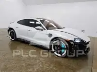 2020 Porsche Taycan фото