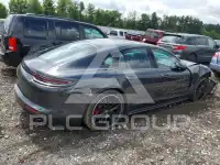 2020 Porsche Panamera photo