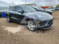 2020 Porsche MACAN photo