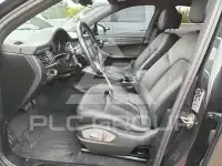 2020 Porsche MACAN photo