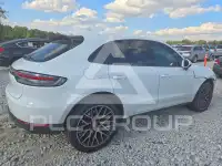 2020 Porsche MACAN photo