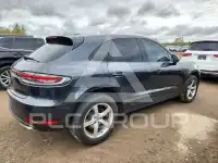 2020 Porsche MACAN photo