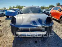 2020 Porsche MACAN photo