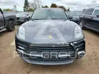 2020 Porsche MACAN photo