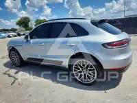2020 Porsche MACAN photo