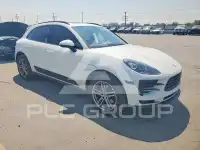 2020 Porsche MACAN photo