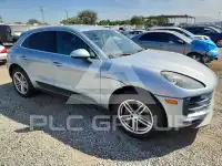 2020 Porsche MACAN photo