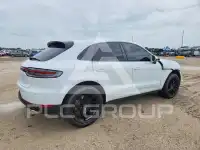 2020 Porsche MACAN photo