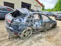 2020 Porsche MACAN photo