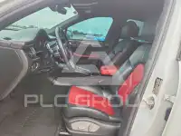 2020 Porsche MACAN photo