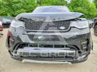 2020 Land Rover Discovery photo
