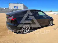 2020 Tesla Model Y фото