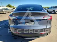 2020 Tesla Model Y фото