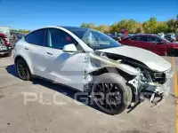 2020 Tesla Model Y фото