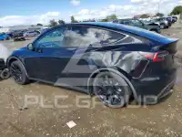 2020 Tesla Model Y фото