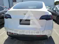 2020 Tesla Model Y фото