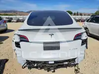 2020 Tesla Model Y фото