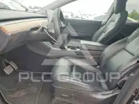 2020 Tesla Model Y фото