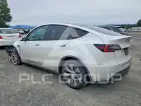 2020 Tesla Model Y фото