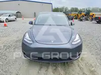 2020 Tesla Model Y фото