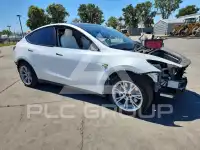 2020 Tesla Model Y фото