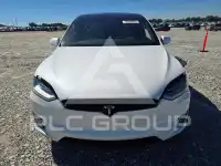2020 Tesla Model X photo