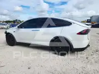 2020 Tesla Model X photo