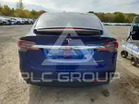 2020 Tesla Model X фото