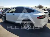 2020 Tesla Model X фото