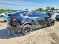 2020 Tesla Model X фото