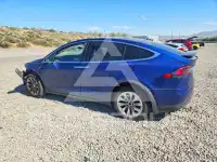 2020 Tesla Model X фото